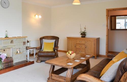 Selby House | Guest Rated Ivy Grange Cottage: Pet and Child Friendly Retreat