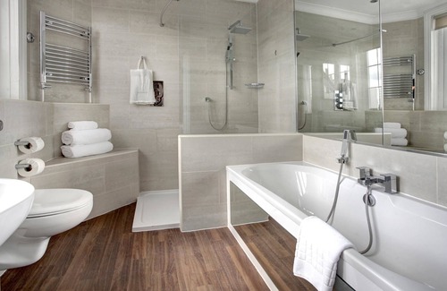 Ingatestone Hotel | Discover Ivy Hill Hotel: Spa, Dining & Family-Friendly Stays