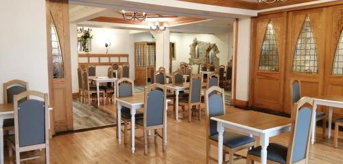 Castlebar Hotel | Stay at Ivy Tower Hotel: Pet-Friendly with Breakfast Included