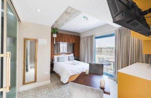 Zebbug House | Discover Iz-Zebbuga The Penthouse Royal 8 with Breakfast