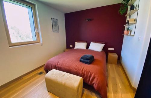 Roubaix Bed & Breakfast | Guest Rated 10/10 at IZBA BnB with Hot Tub & Breakfast