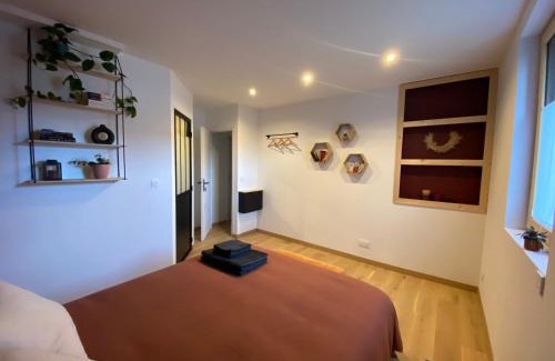 Roubaix Bed & Breakfast | Guest Rated 10/10 at IZBA BnB with Hot Tub & Breakfast
