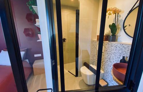 Roubaix Bed & Breakfast | Guest Rated 10/10 at IZBA BnB with Hot Tub & Breakfast