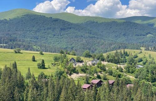 Izki Resort | IZKI Eco Resort: Pet-Friendly Oasis with Ocean Views