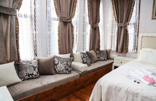 Izmit Hotel | Budget-Friendly Getaway at Izmit Otel for Families