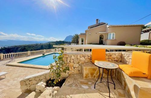 Aduanas Apartment | Oceanfront Jávea Apartment Cielo with Pool & 9.8 Rating