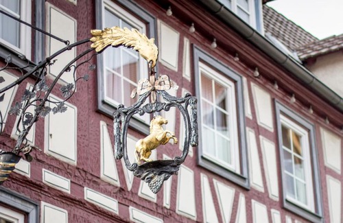 Niedernhall Hotel | Discover Jäger's Landhaus Rössle: Pet-Friendly Retreat