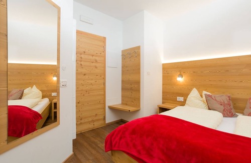 Pellizzano House | Jägerhaus: Guest Rated 10/10 with Family-Friendly Amenities
