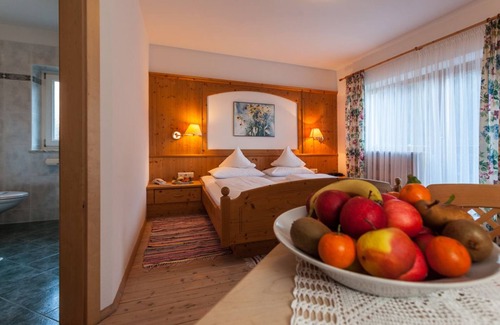 San Leonardo in Passiria Hotel | Discover Jägerhof Geniesser & Wanderhotel: Rated 9.4/10