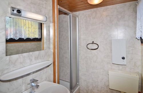 Waldkirchen House | Pet-Friendly Retreat at Jägerwiesen with Lake View & Spa