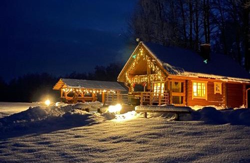 Voru County House | Experience Järveoru: 4-Star Oceanfront Retreat with Beach Access