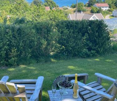 Lyngdal Apartment | Family-Friendly Retreat at Jåsund SunView with High Ratings