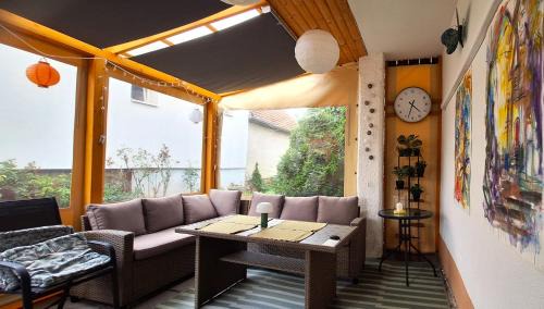 Sarrod House | Family-Friendly Stay at Júlia Vendégház Sarród - 10/10 Rating