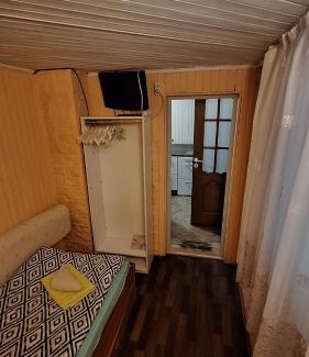 Jurmala Apartment | Beachfront Retreat at Jūrmala with Pet-Friendly Amenities