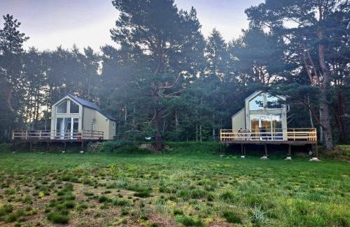 Nica House | Cozy Jūrmalciema Namiņi with Oceanfront Views & Hot Tub
