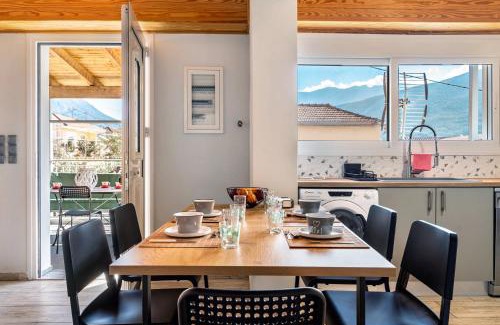 Katapodata Apartment | Top-Rated J and D House: Ideal for Families with Kids