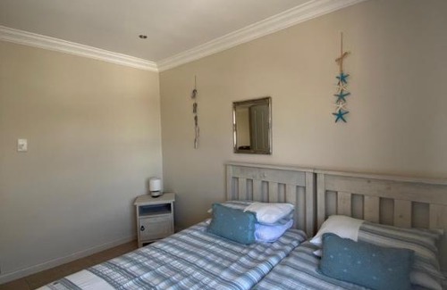 Jeffreys Bay Apartment | Family-Friendly Retreat at J-Bay Getaway – Book Your Stay!