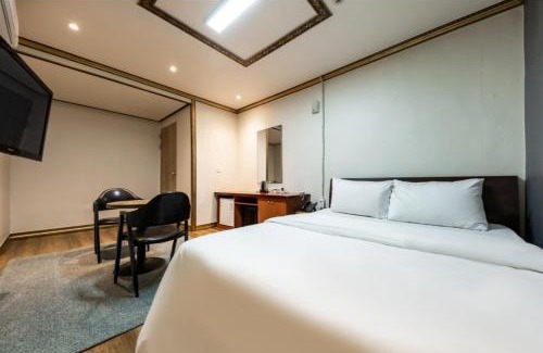Boryeong Hotel | J Motel