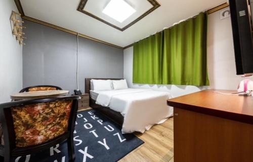 Boryeong Hotel | J Motel