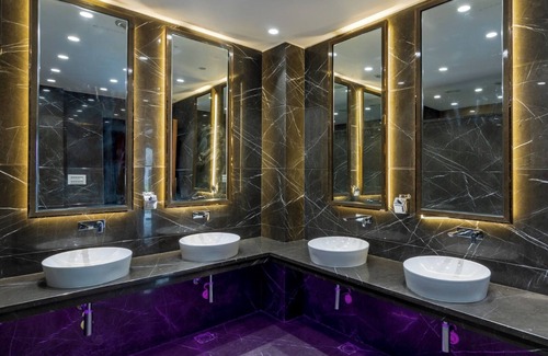 Pilibhit Hotel | J P HOTEL AND WEDDING SQUARE