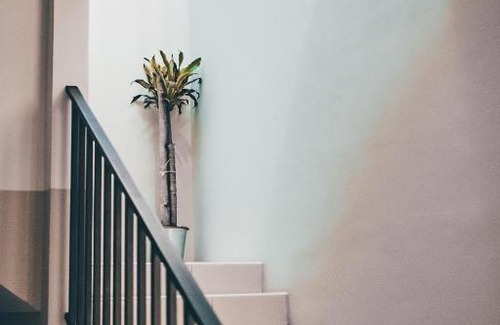 Banting House | Discover J Residence: Relaxing Retreat with Kitchen Amenities