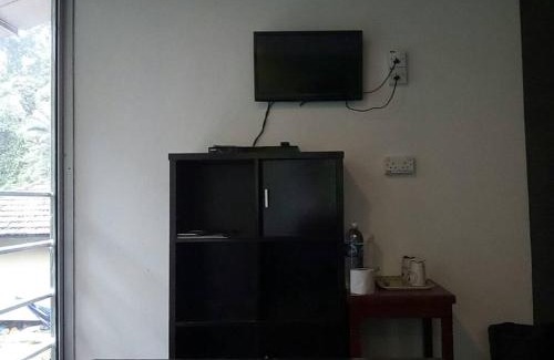 Kinabalu Park Cabin | Family-Friendly J Residence with Kitchen Amenities
