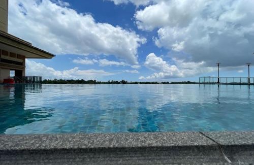 Kuching Apartment | Family-Friendly J&SM Riverine Resort with 9.2/10 Rating