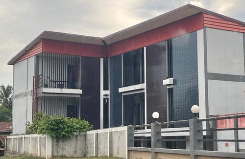 Uttaradit Hotel | Pet-Friendly J2 INN: A Great Choice for Families