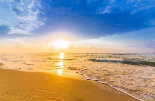 Chaweng City Center Hotel | Discover J4 Samui Hotel - SHA Plus with Ocean Views