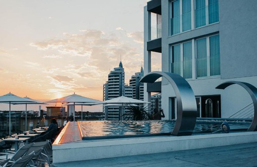Jesolo Hotel | Discover J44 Lifestyle Hotel: 5-Star Beachfront Escape
