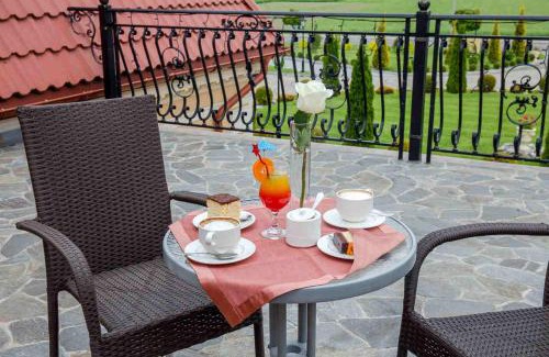gmina Rokietnica Hotel | Discover Jaśminowy Dwór: Highly Rated & Family Friendly