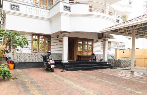 Thrissur Villa | Discover Family-Friendly Comfort at Jaalakam Retreat