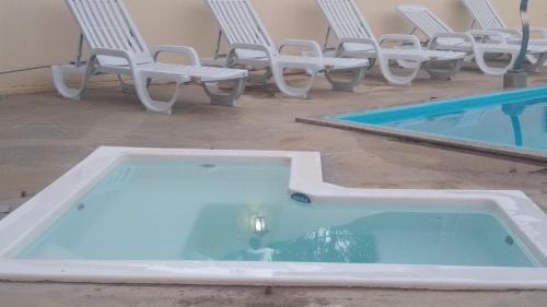 Jaboticatubas Cabin | Pet-Friendly Jacarandá Chalés with Oceanfront Views