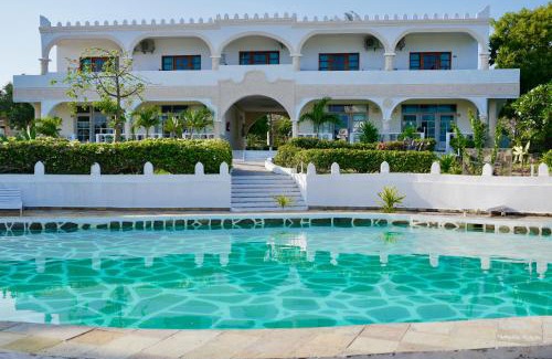 Watamu Resort | Discover Jacaranda Beach Resort: Oceanfront Paradise Awaits