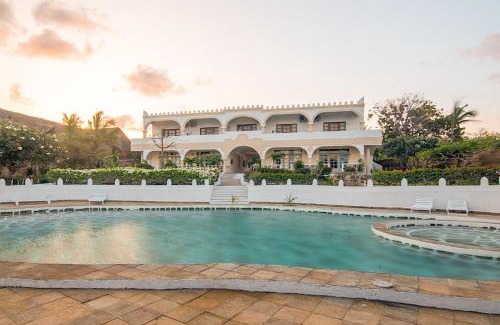 Watamu Resort | Discover Jacaranda Beach Resort: Oceanfront Paradise Awaits