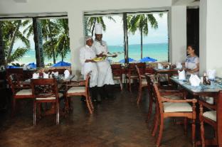 Diani Beach Resort | Relax at Jacaranda Indian Ocean Beach Resort with Private Beach