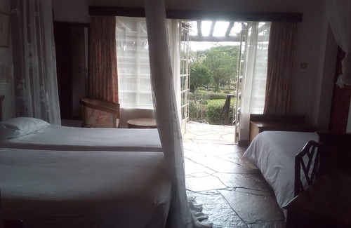 Gilgil Hotel | Relaxing Stay at Jacaranda Lake Elementaita Lodge