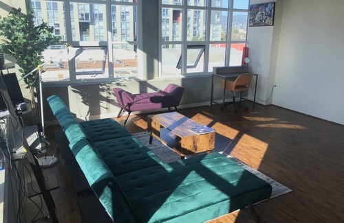 Produce and Waterfront House | Experience Jack London Corner Apt - Just 15 Mins from SF