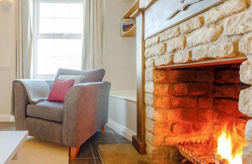 Easton on the Hill House | Charming Retreat at Jacks Cottage – Pet and Child Friendly