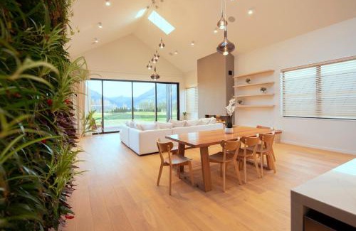 Jacks Point Villa | Relax at Jacks Point Rise with Family-Friendly Amenities