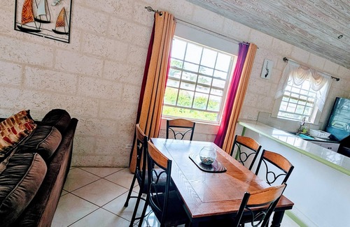 Jackson Apartment | Relaxing Jackson Breezy Vacation Rental in Barbados