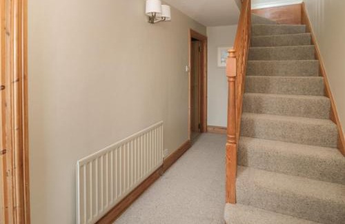 Alnmouth House | Inviting Jackson Cottage: 4-Star Family-Friendly Retreat