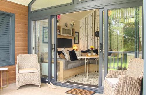 Church Stoke House | Pet-Friendly Jacob's Meadow Pod 2 with a 9.5/10 Rating