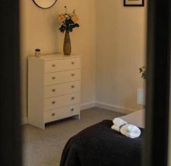 Lanark Apartment | Jacob's Place - Family-Friendly Retreat in Rural Serenity