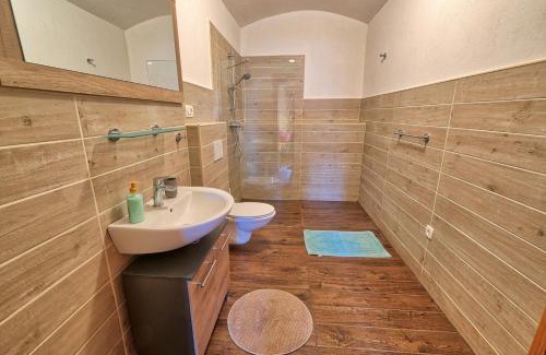 Podkoren Apartment | Explore Jacobs Resort House Planica: Pet Friendly Retreat