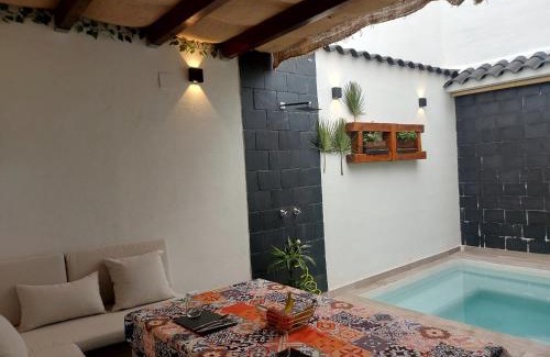 Ciudad Real House | Indulgent Jacuzzi Suite Paradise - Guest Rated 10/10!