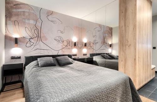 Orlowo Apartment | Relaxing Oceanfront Escape at Jacuzzi A&J Aparts Gdynia