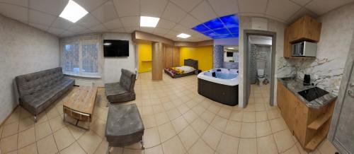 Old Town Apartment | Relaxing Jacuzzi Apartment in Historic Old Town