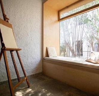 Nea Makri House | Perfect Family Retreat with Pet-Friendly Amenities