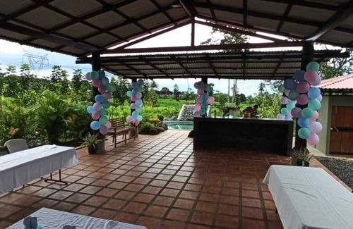 Penjamo Villa | Relaxing Jacuzzi & Event Space for Unforgettable Gatherings